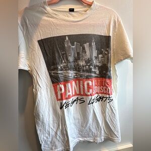 Hot Topic White Graphic Tee - Panic! At The Disco